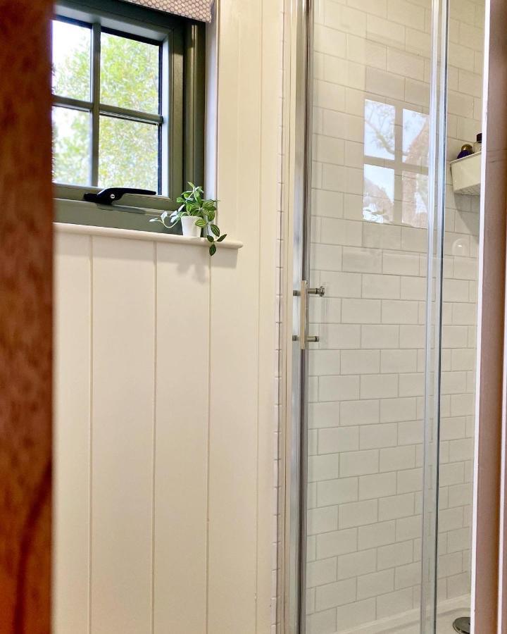 Bailey's Hideaway Lodge